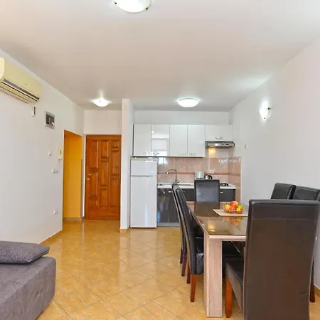 Fuer 6 Personen Ca 52 Qm In Pula, Istrien Istrische Riviera * Pula