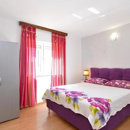 Fuer 6 Personen Ca 52 Qm In Pula, Istrien Istrische Riviera *