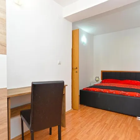 Fuer 6 Personen Ca 52 Qm In Pula, Istrien Istrische Riviera